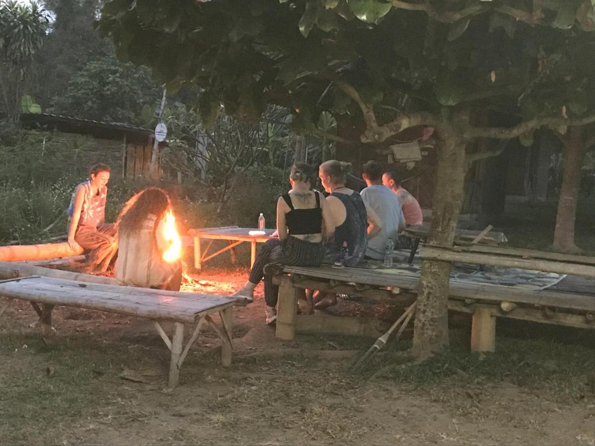 منزل الضيف Pai Sleepy Hut المظهر الخارجي الصورة